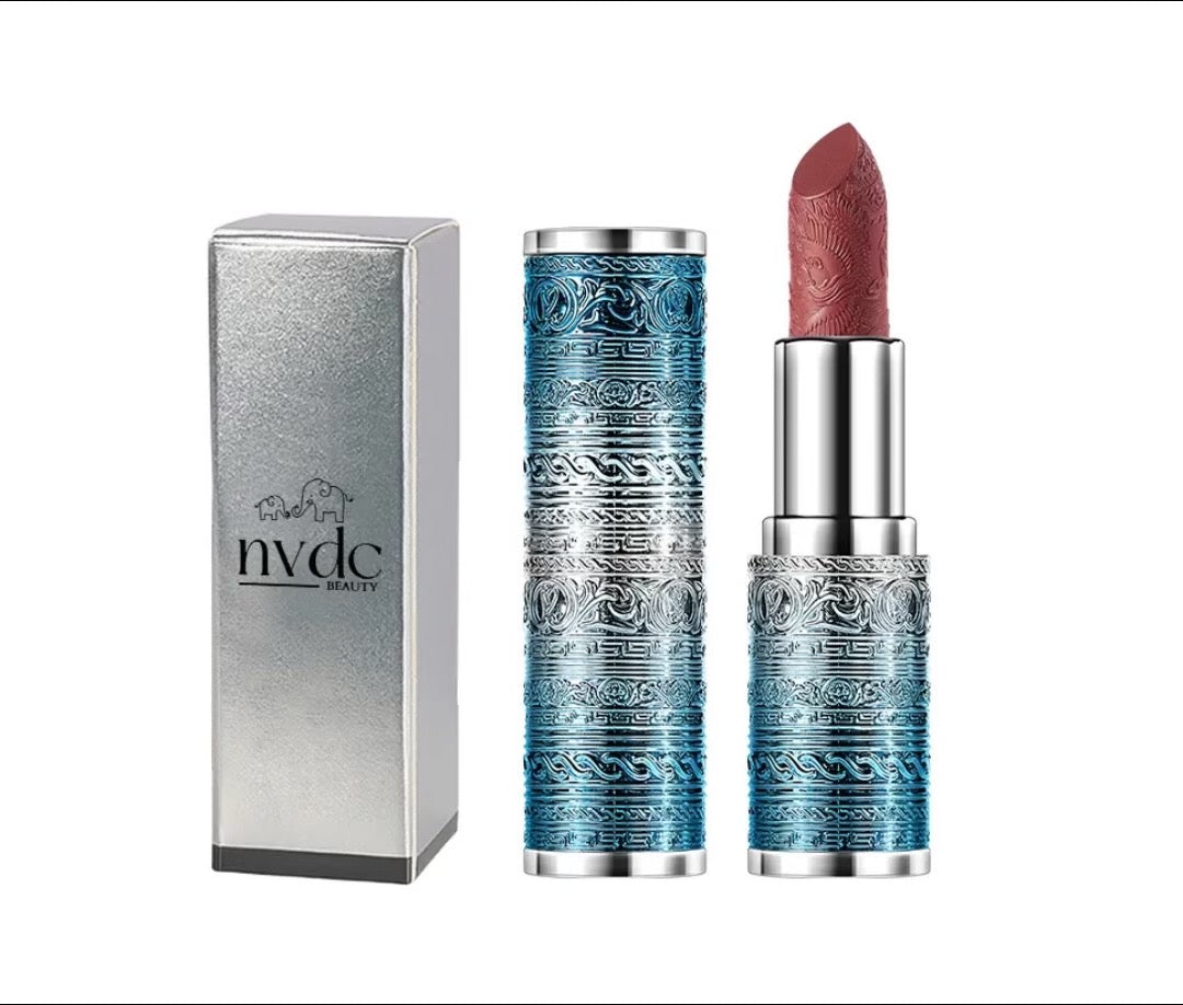 Luxury Matte Lipstick – Green & Silver Edition