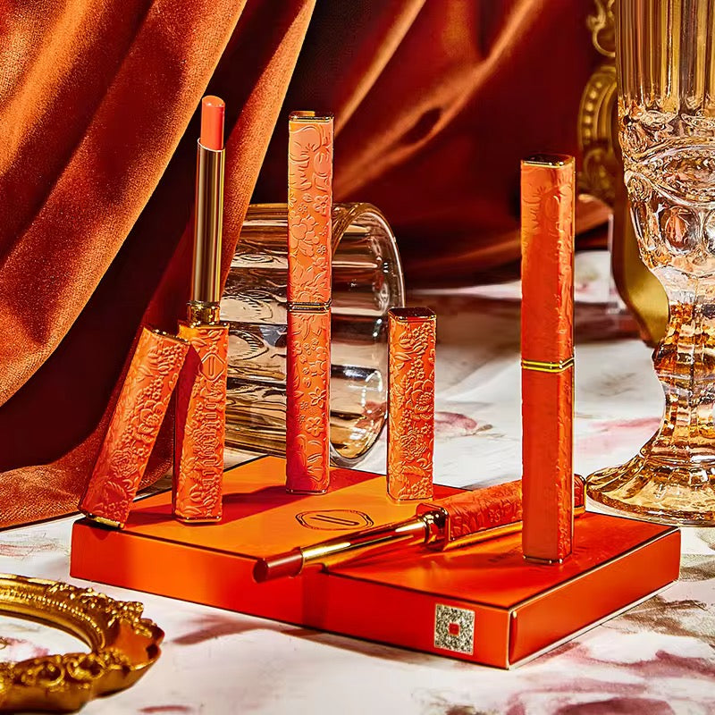 The Classic Red Lipstick – Bold, Timeless, Unstoppable