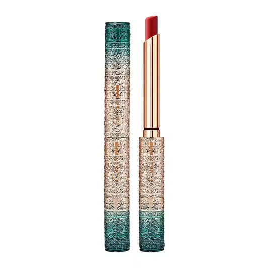 Luxurious Aura Lipstick